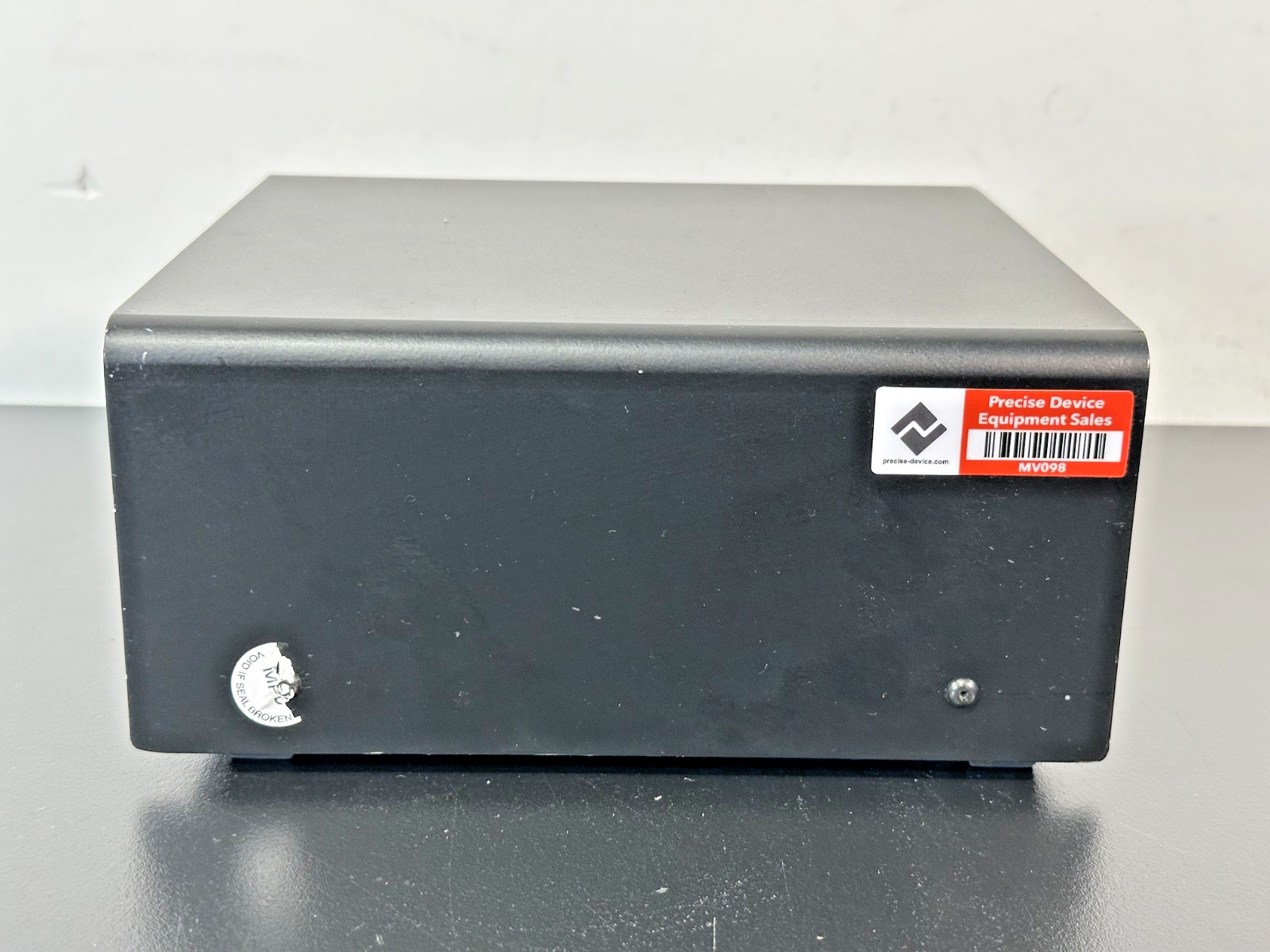 New Focus 0901 Triple Output ±15V Low Noise DC Power Supply Working3
