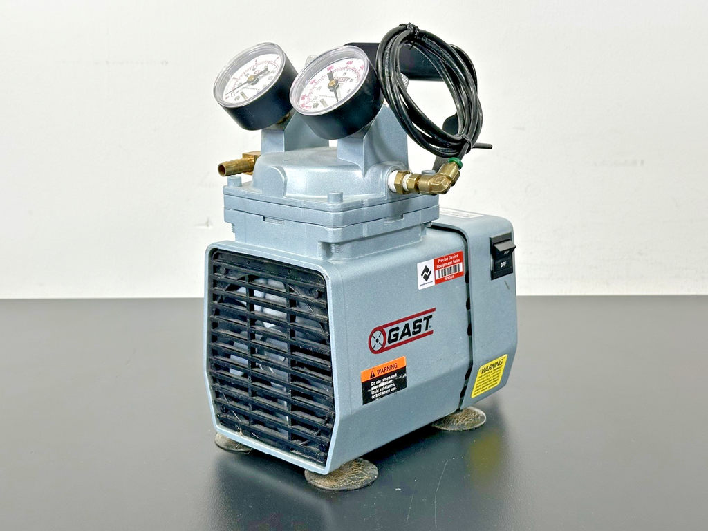 GAST DOA P704 AA Oil Less Compressor Vacuum Pump 115V with Dual Gauges Working0