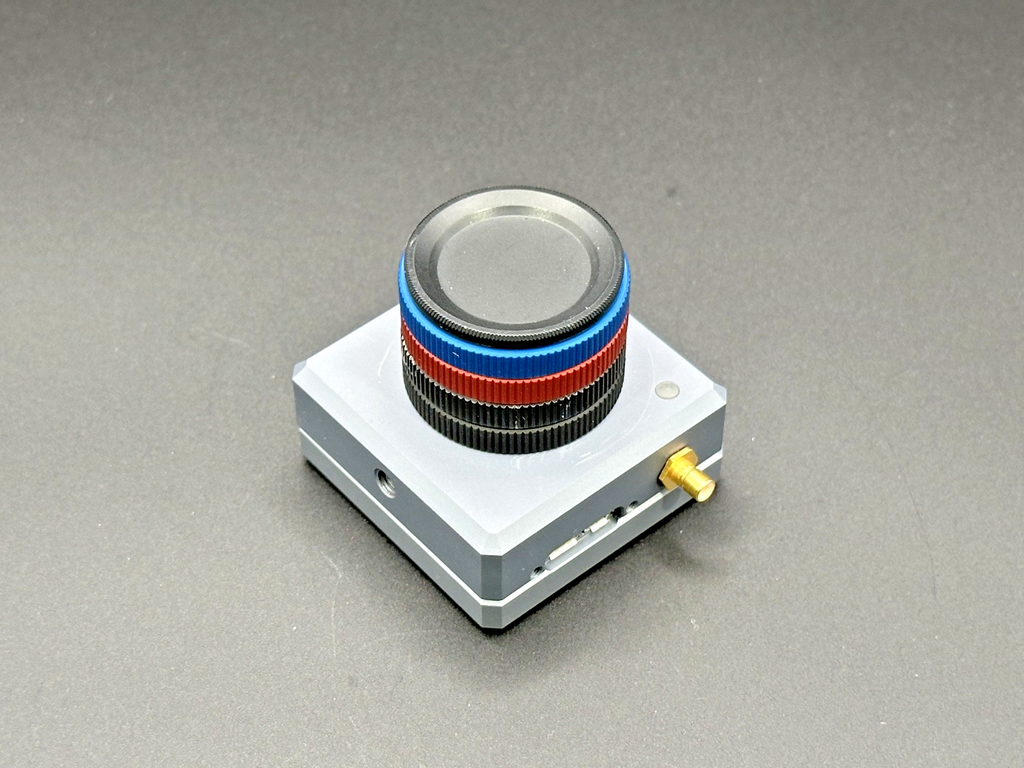 DataRay WinCamD-LCM CMOS Beam Profiler Camera w/ MagND Filters0