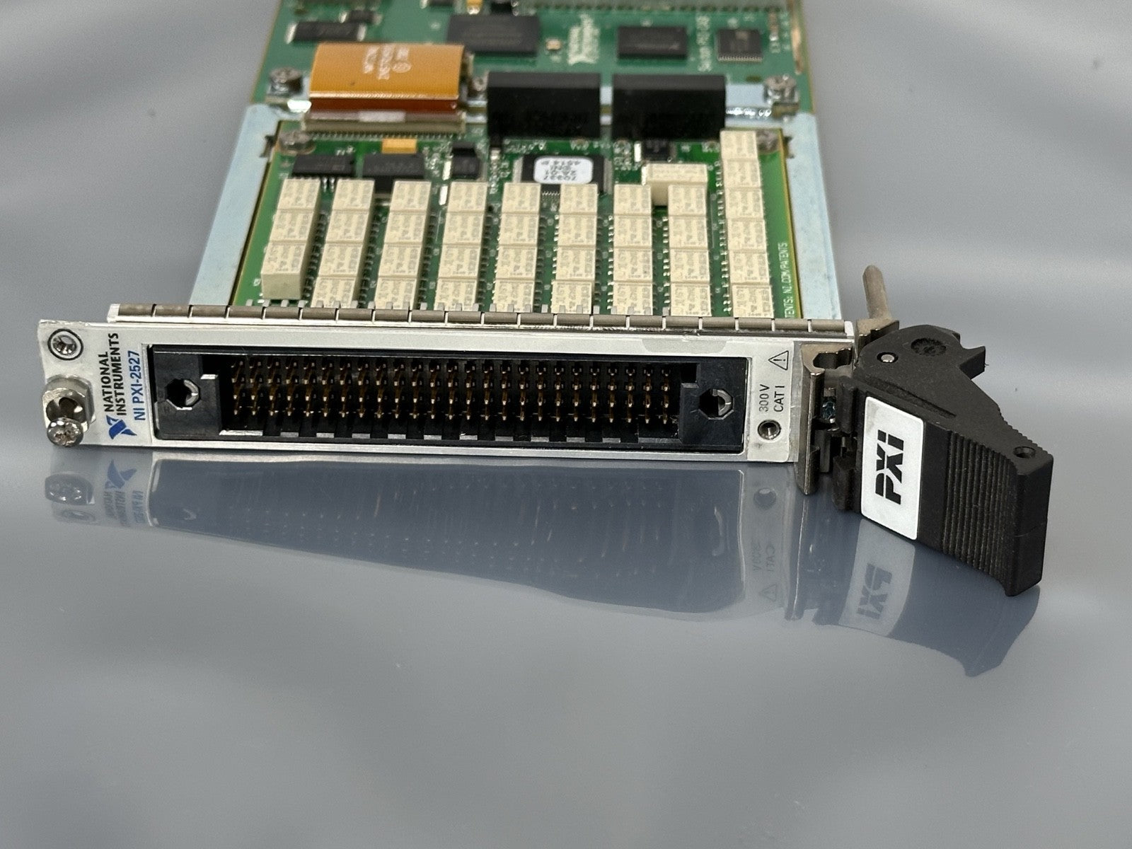 National Instruments NI PXI 2527 PXI Relay Switch Module Card5