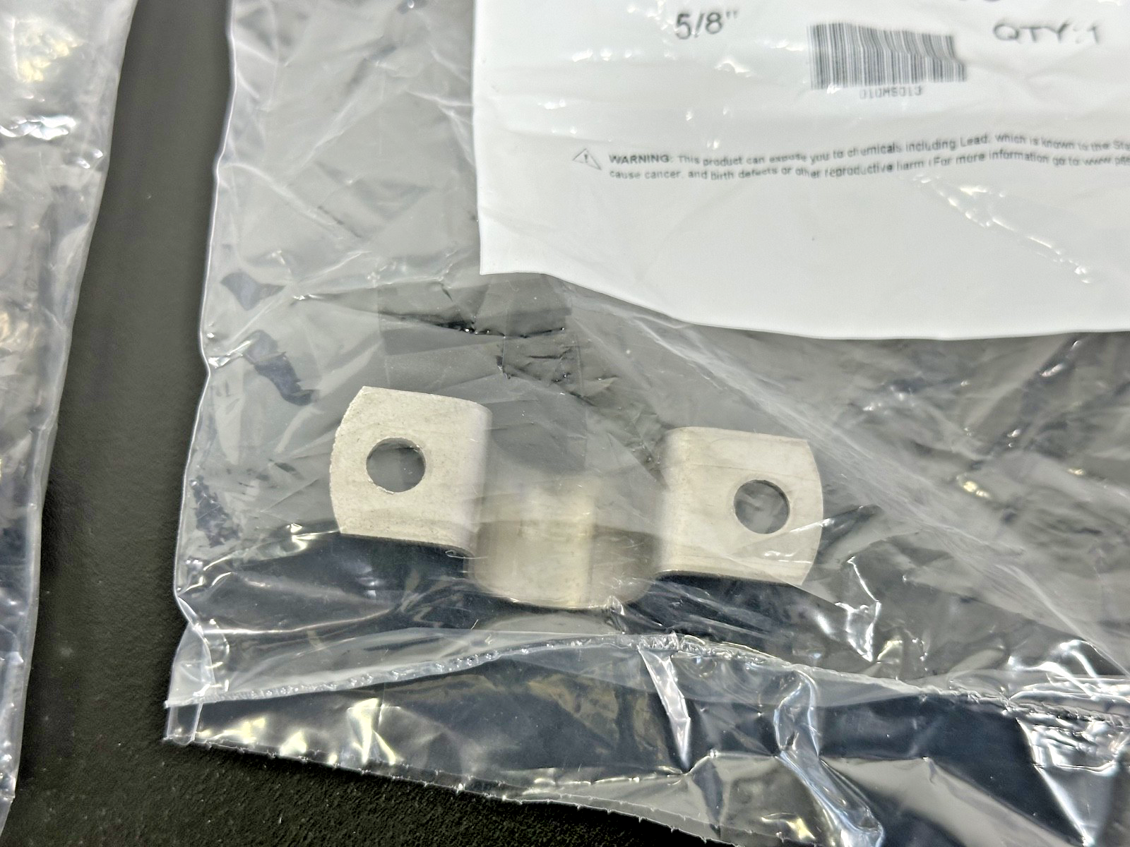 Lot of 4 Omega Series 010MS013 5/8" Vibration Dampening Tube Pipe Clamps New1