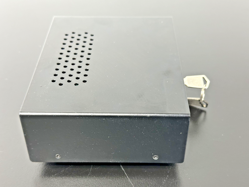 CrystaLaser CL 1000 Diode Pumped Crystal Laser Power Supply Working3