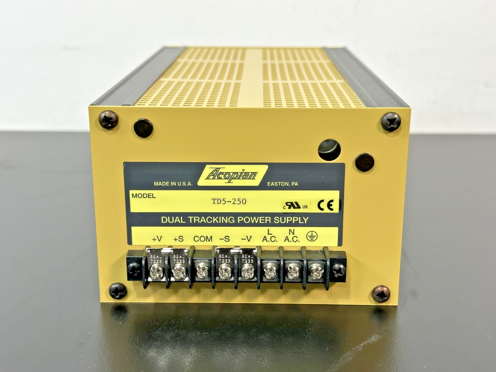 Acopian TD5 250 ±5V 2.5A Dual Tracking Power Supply Untested0