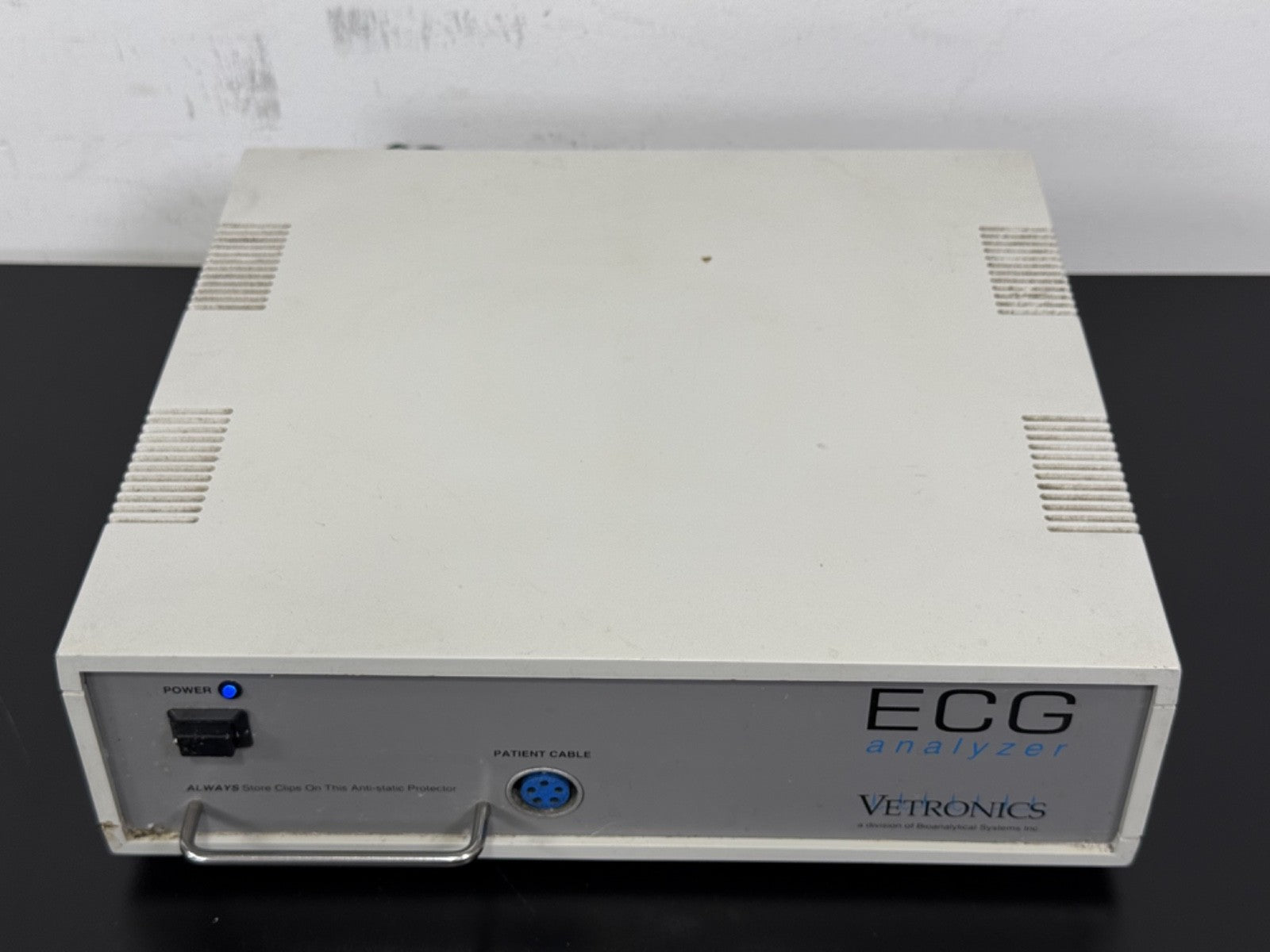 Vetronics SYS3/ECG ECG Analyzer Bioanalytical Systems Inc – Tested Working1
