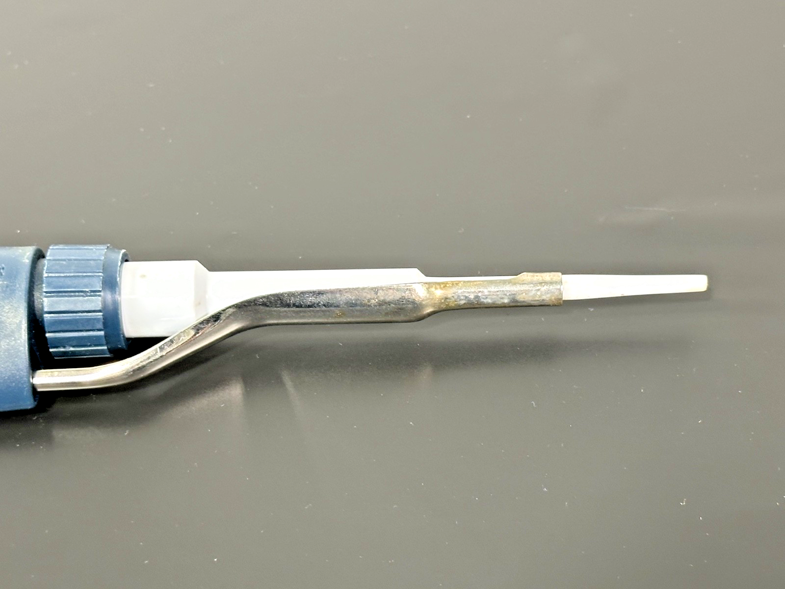 Gilson P20 Adjustable Micropipette 2 20µL Single Channel Pipettor5
