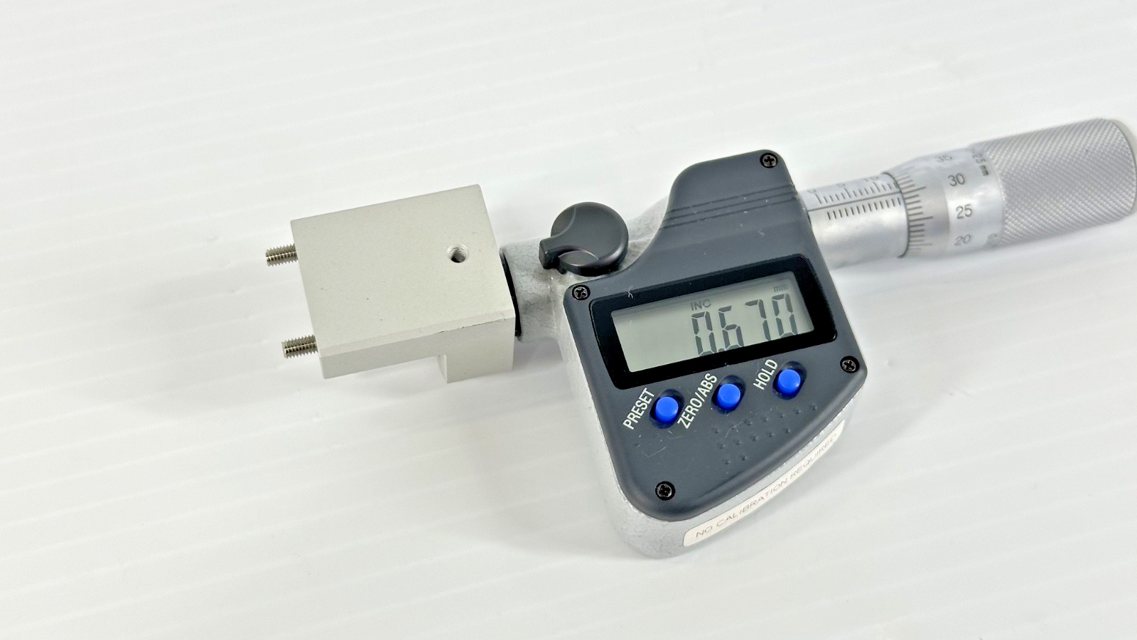 Mitutoyo MHN4 25MX Digimatic Micrometer Head 0 25mm with Mount2