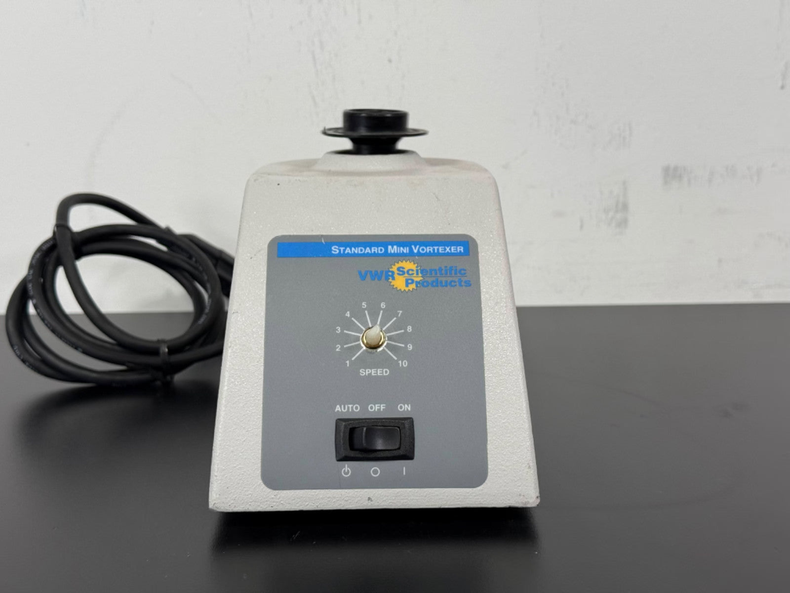 VWR Scientific Products Standard Mini Vortexer Variable Speed Mixer – Used0