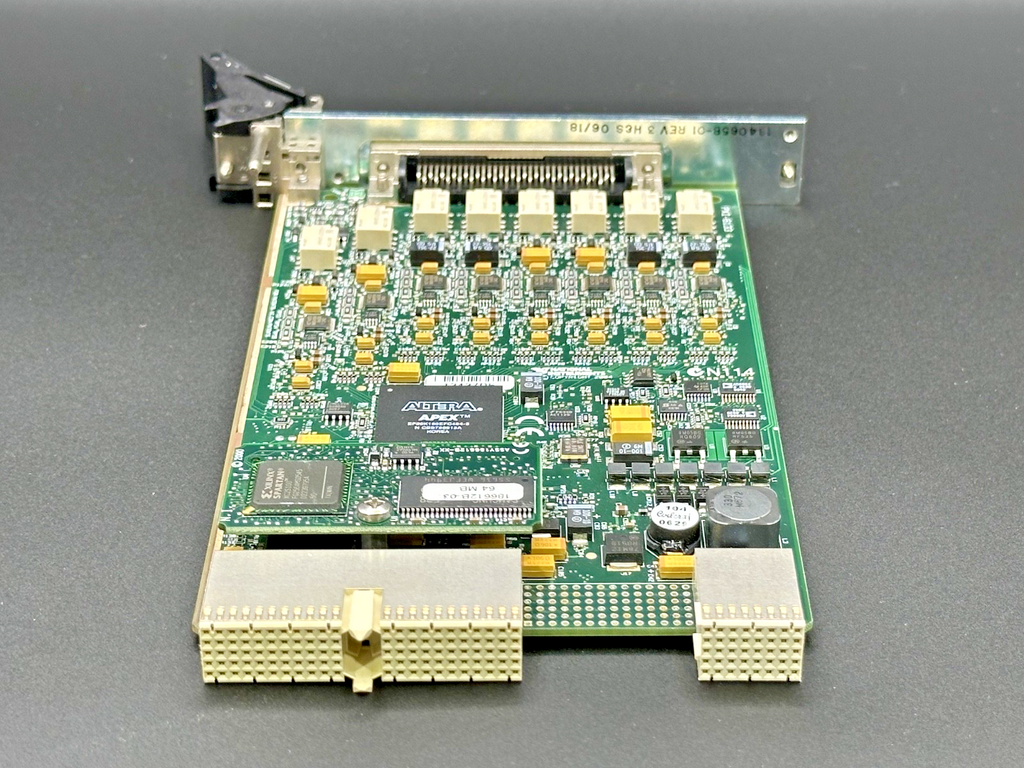 National Instruments NI PXI 6133 S Series 8 Ch 14 Bit Multifunction DAQ Module3