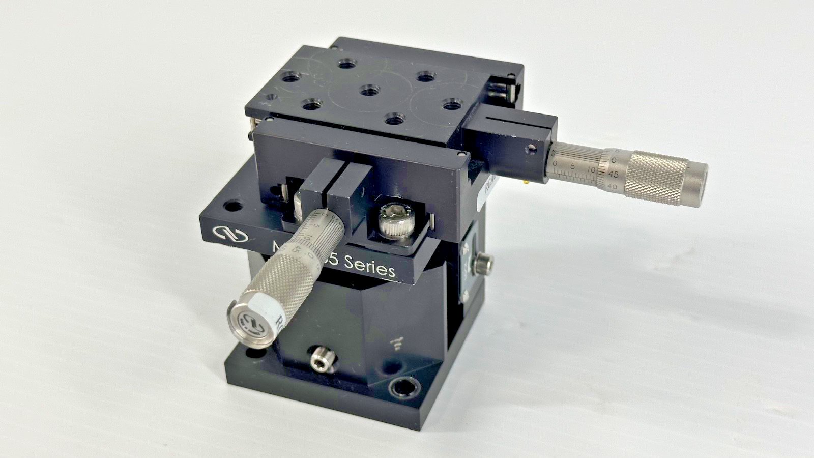 Newport M 460A M DS65 Manual Multi Axis Precision Positioning Stage1