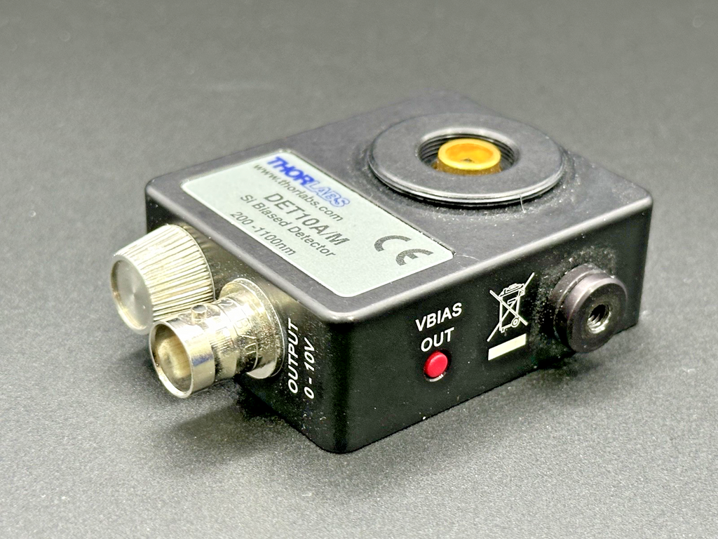 Thorlabs DET10A/M Si Biased Photodetector 200–1100nm 0–10V Output1