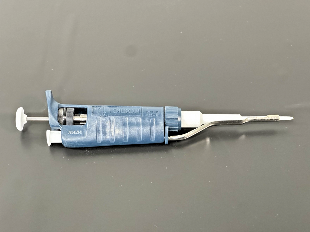 Gilson P2 Adjustable Micropipette 0.2 2µL Single Channel Pipettor0