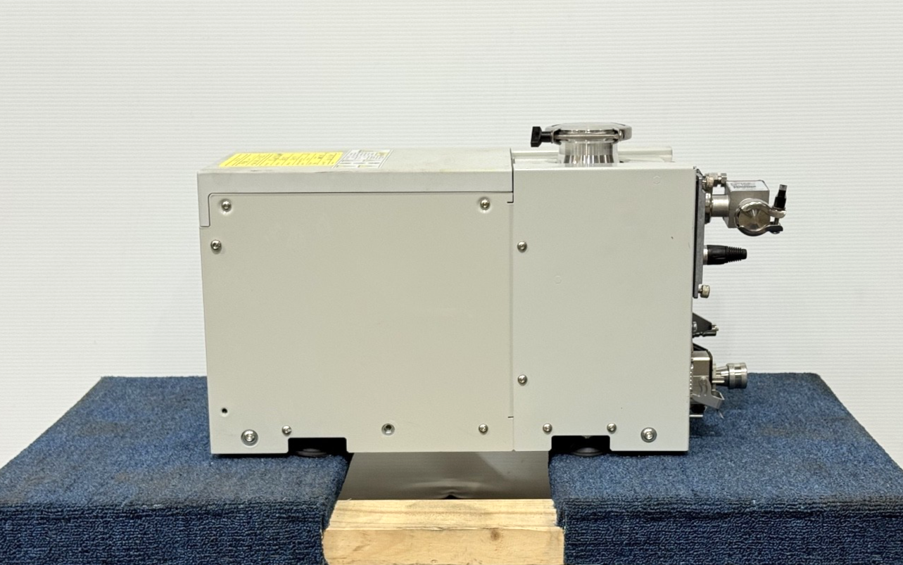 Edwards IXL 120N Dry Vacuum Pump Module IXL120 (Missing Front Cover)0