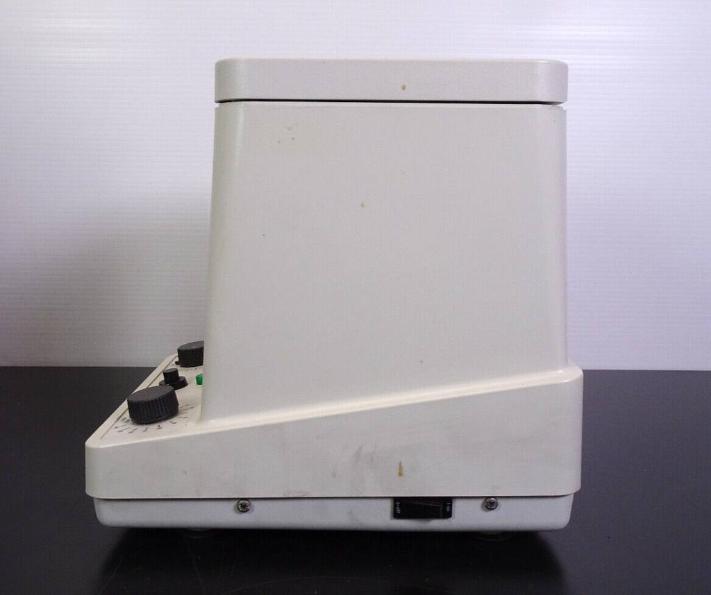 Eppendorf 5415C BenchTop Microcentrifuge w/Rotor9