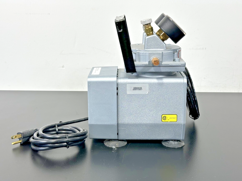GAST DOA P104 AA Oil Less Diaphragm Vacuum Pressure Pump 115V Dual Gauge Working3