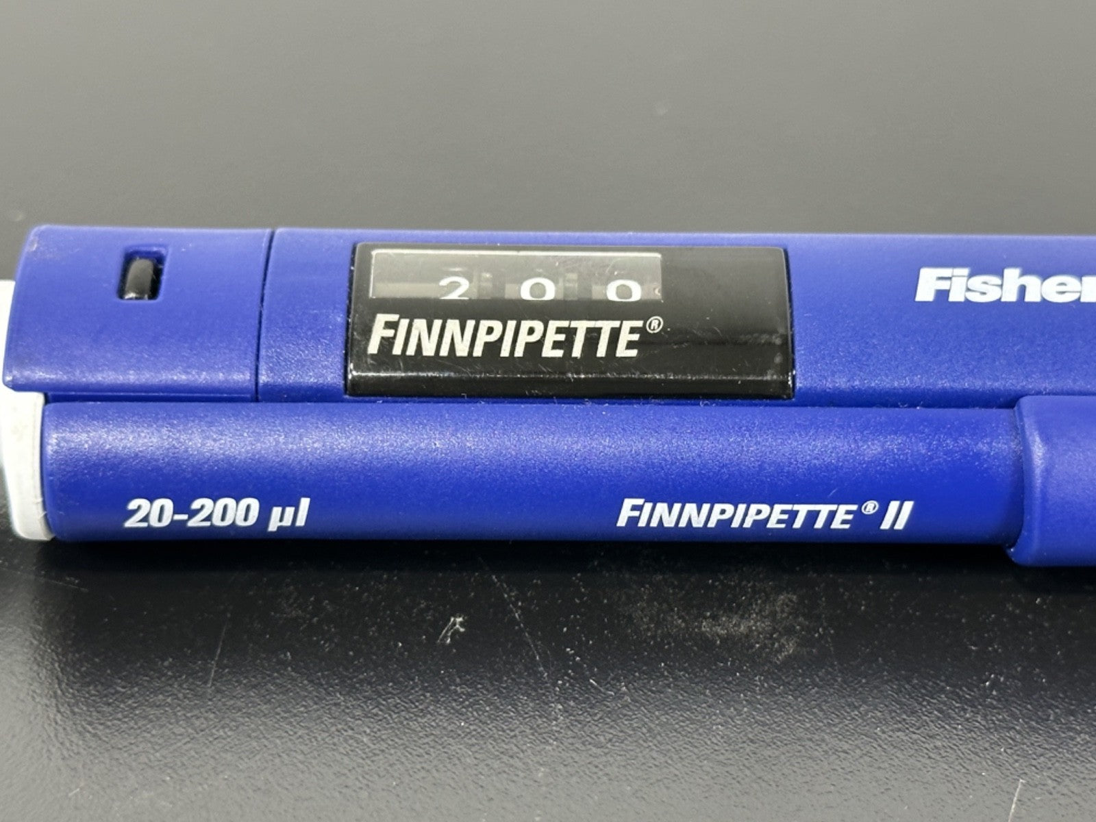Thermo Fisher Fisherbrand Finnpipette II Micropipette 20–200 µL2