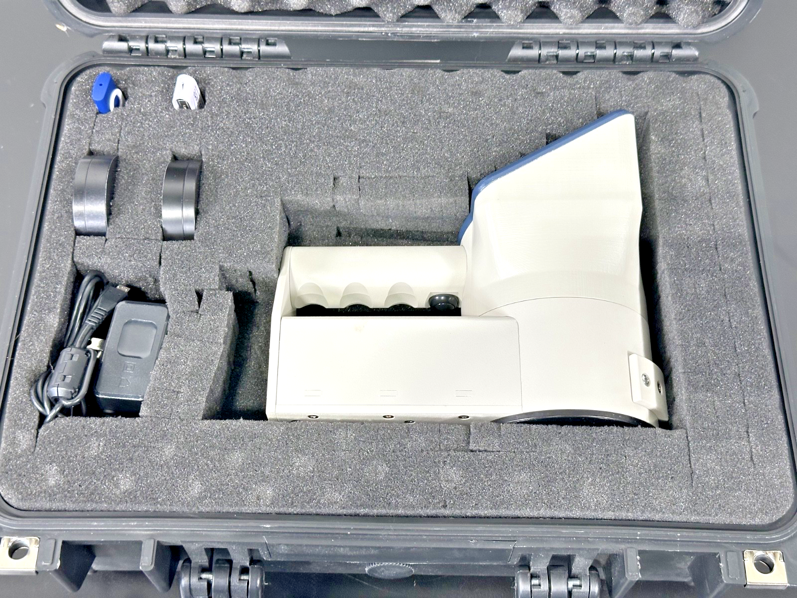 Labshere 905NM LiDAR Reflectometer Kit AA 01582 100 w/ Case & Accessories1