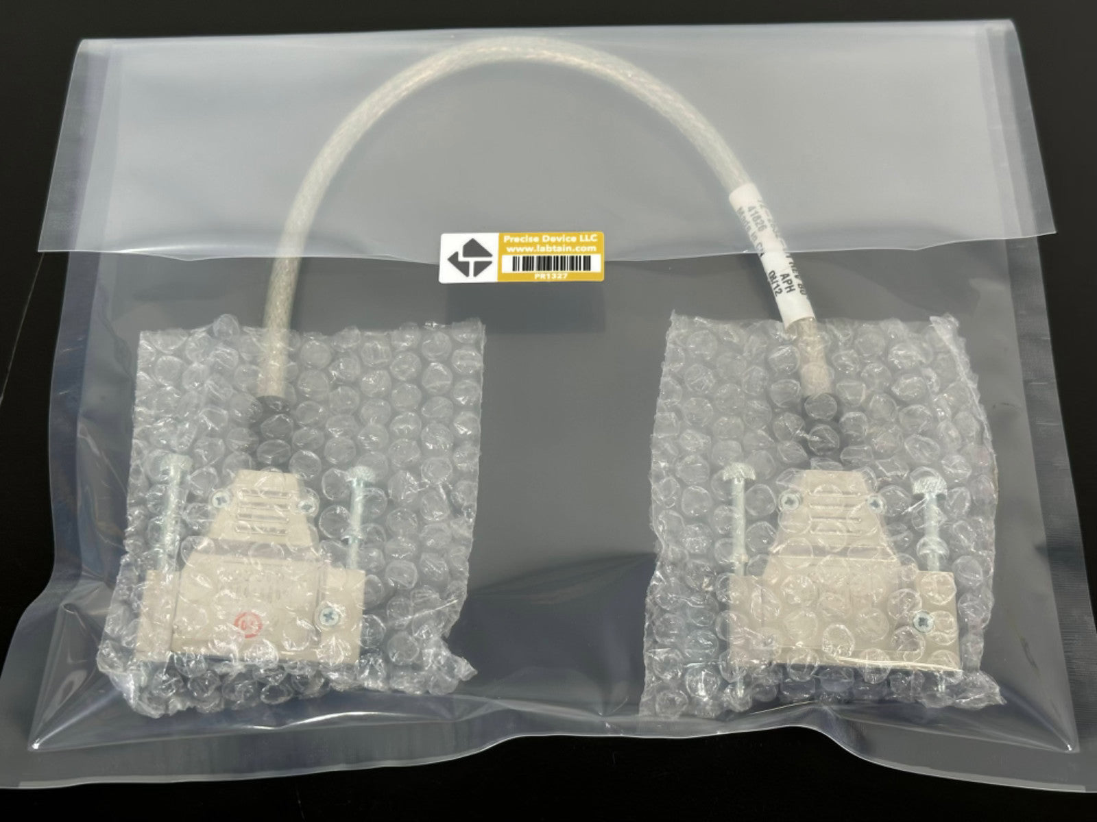 Cisco 72 2632 01 Rev B0 DB25 Serial Cable Shielded Male Female 08/126