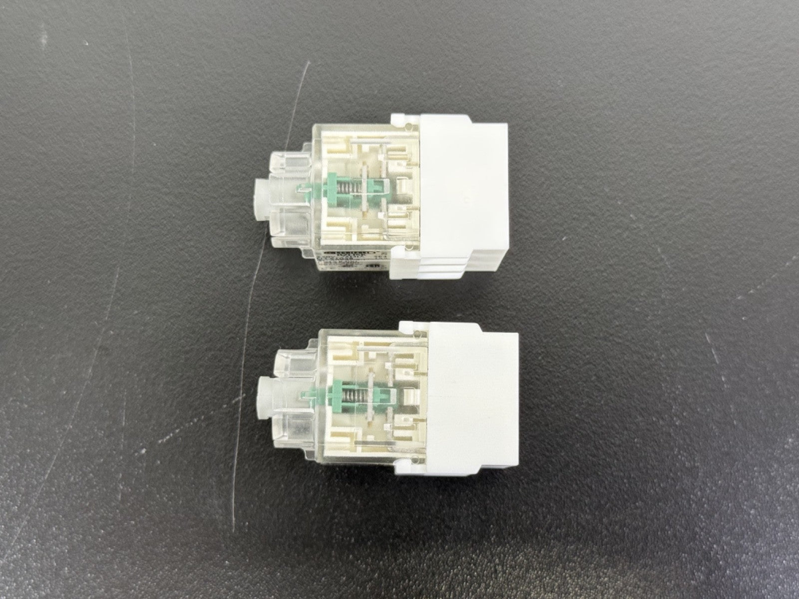Schlegel BZL5K Contact Block 250V 6A Industrial Control Switch – Lot of 23