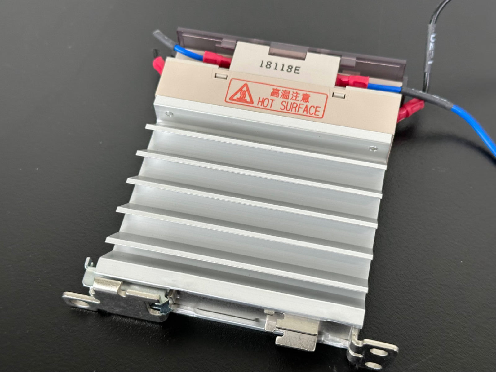 Omron G3PE 215B Solid State Relay 24VDC Input 240VAC 15A w/ Heatsink Lot of 23