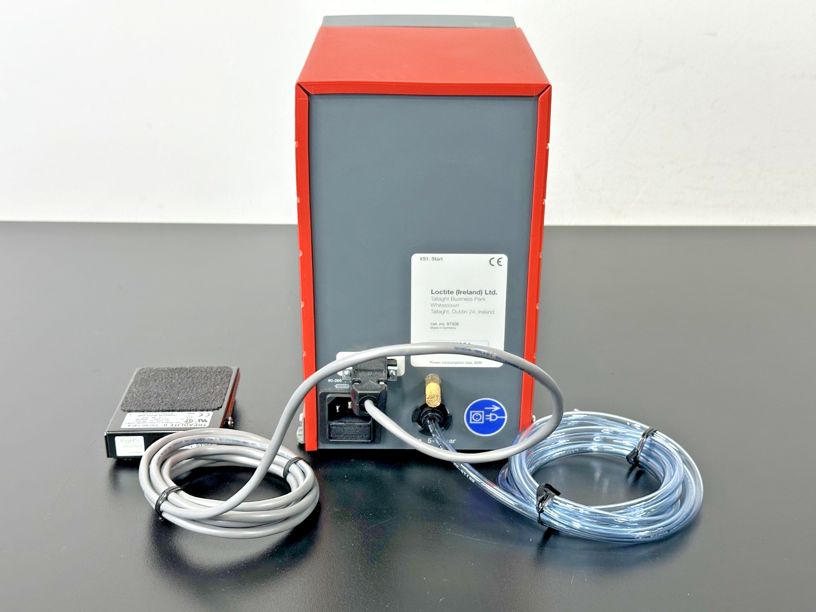 Loctite 97006 Digital Precision Syringe Dispenser w/ Foot Pedal Powers On3