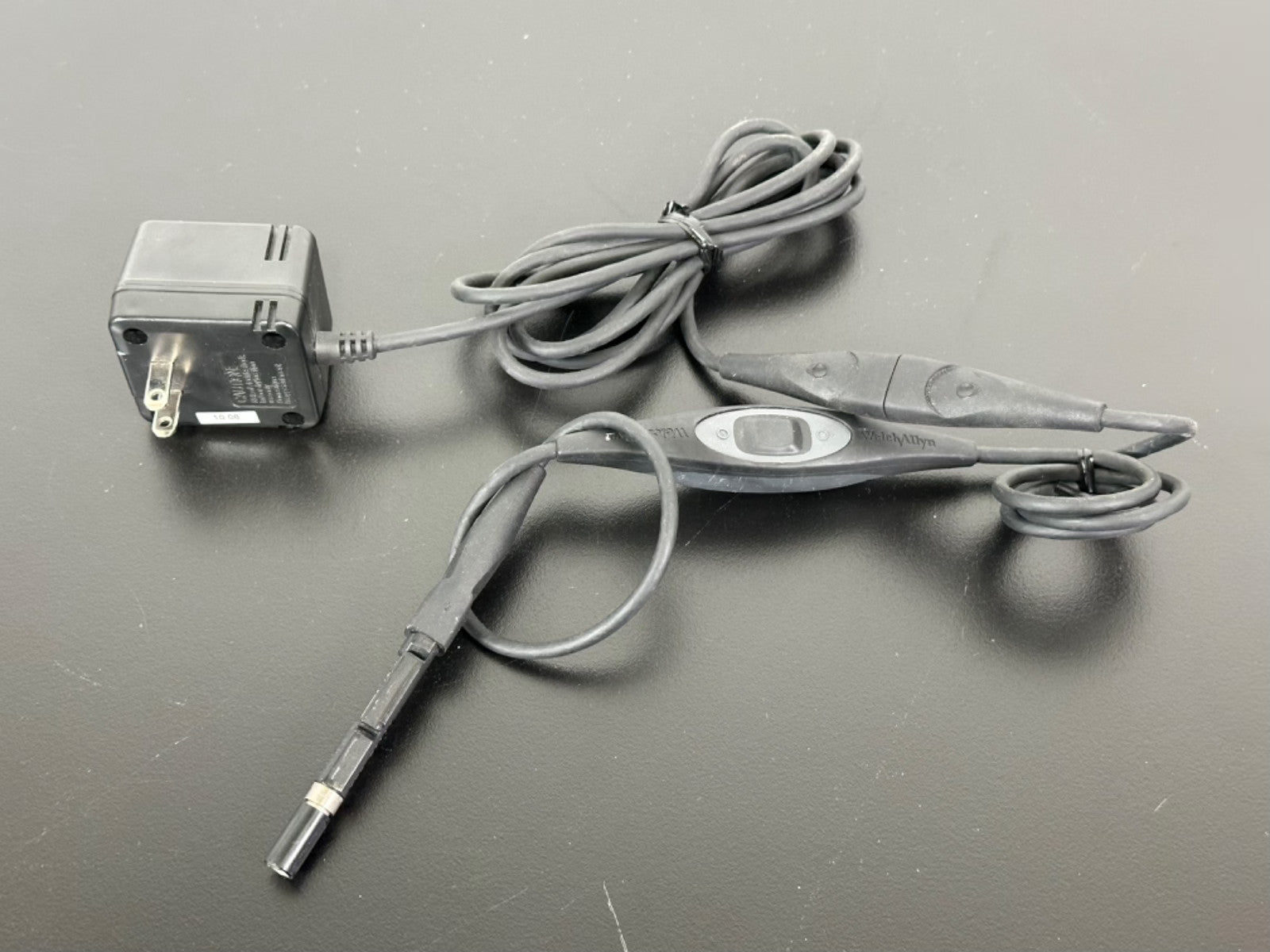 Welch Allyn 73410 Fiber Optic Illuminator Light Source Working2