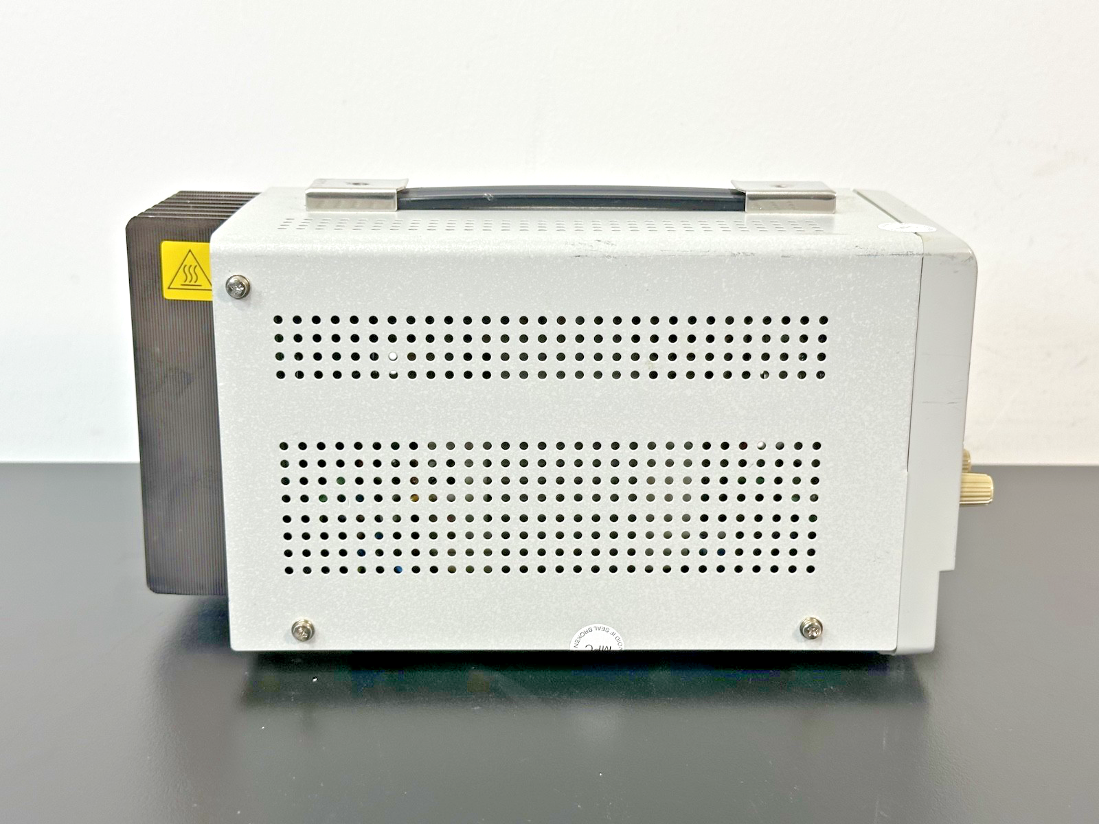 Tenma 72 6610 0 30V 3A Laboratory DC Power Supply Working3