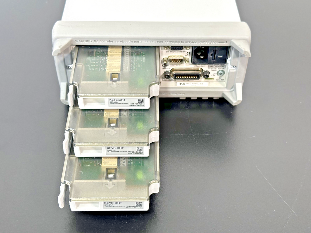HP 34970A Data Acquisition/Switch Unit with 3 Keysight 34901A Multiplexer Module3