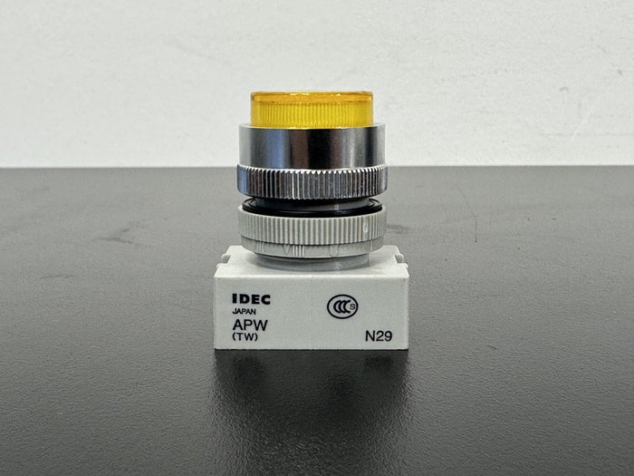 IDEC APW N29 Amber Yellow 22mm Pilot Indicator Light Lamp