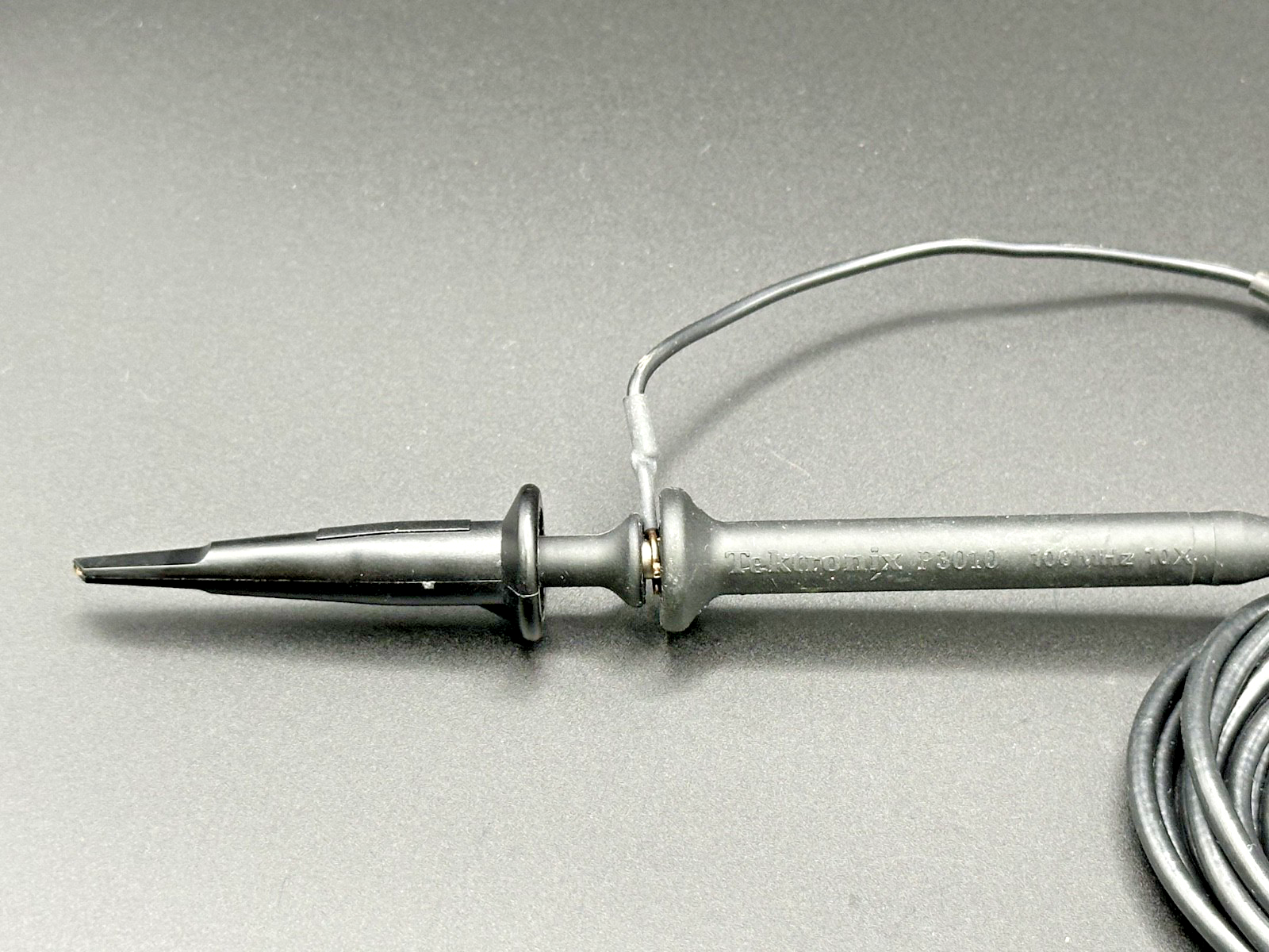 Tektronix P3010 100MHz 10X Passive Oscilloscope Voltage Probe2