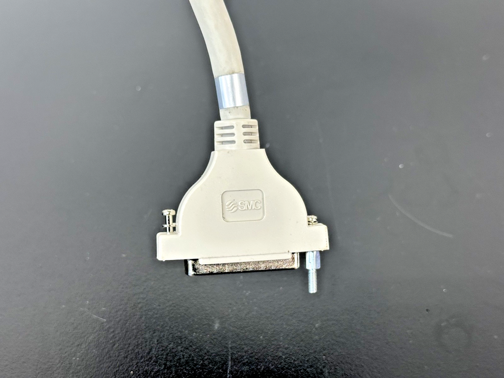 SMC DS25 to 28 Pin Circular MIL Connector Interface Cable MS3106F28 21P2