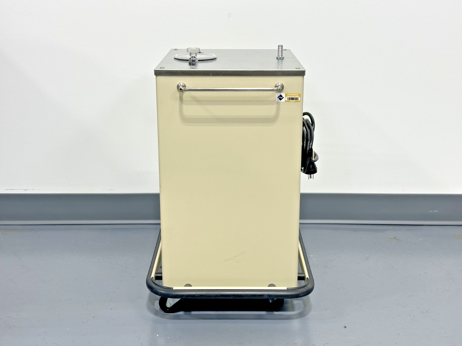 Berkeley Medevices SyneVac SV 5 Vacuum Aspirator 115V Used Tested Working5
