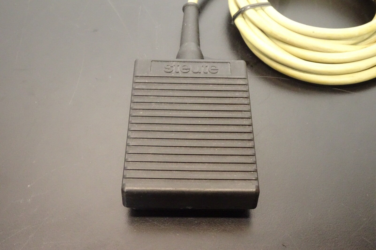 STUETE KF 2S MED AP Foot Pedal1