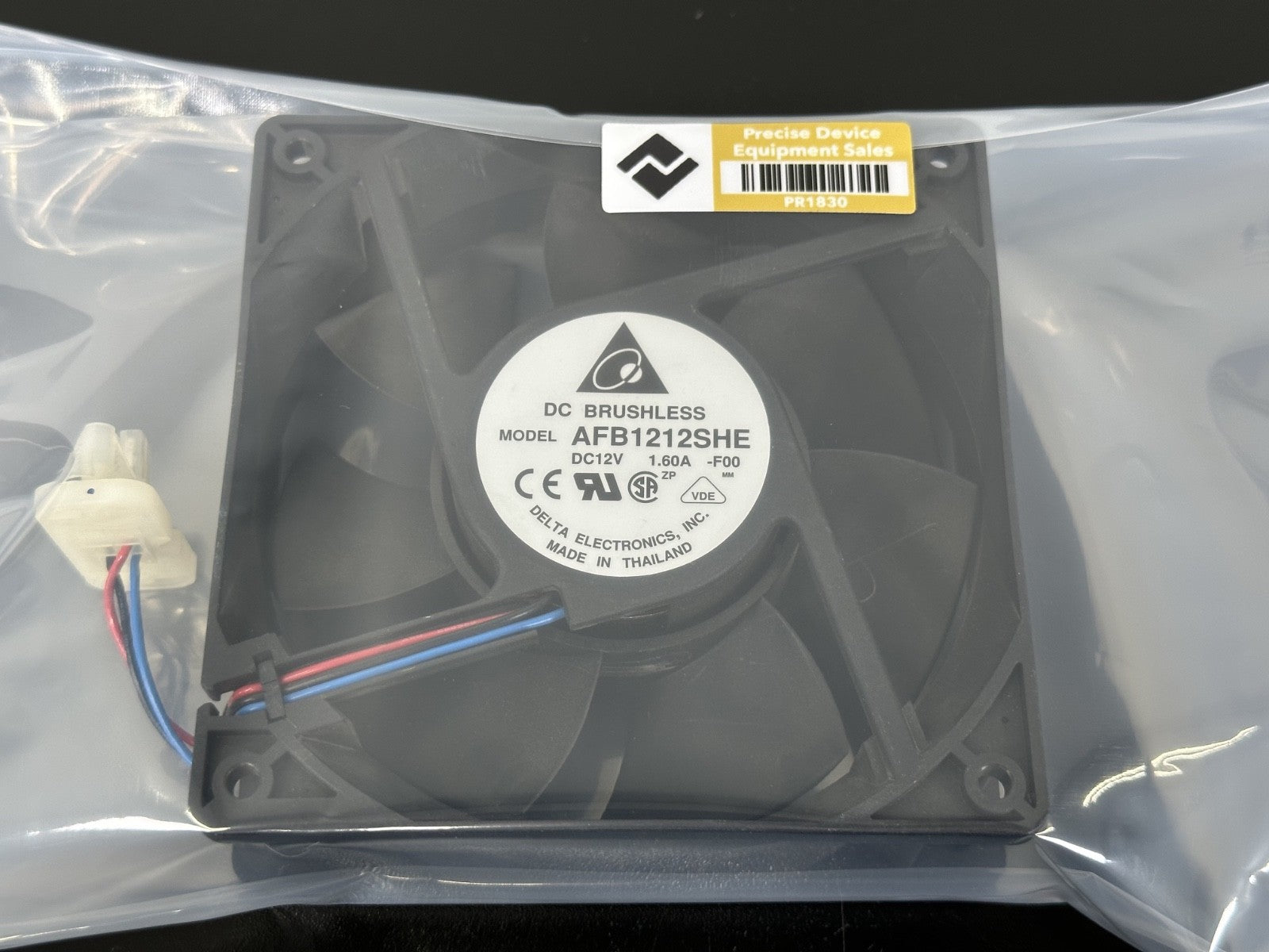 Delta Electronics AFB1212SHE 12V DC Brushless Cooling Fan 120x120x38mm2