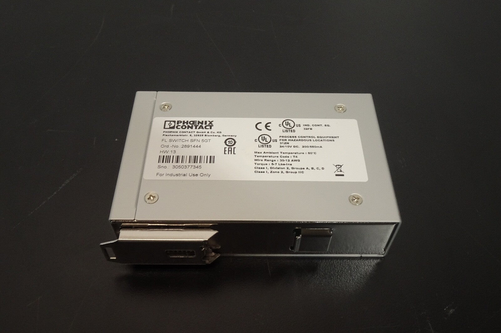 Pheonix Contact FL Switch SFN 5GT Industrial Ethernet Switch0