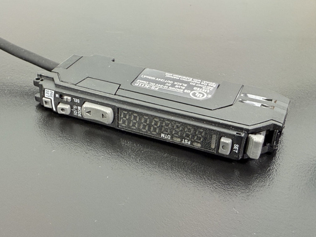 Keyence FS N11P Digital Fiber Optic Sensor Amplifier 12–24VDC1