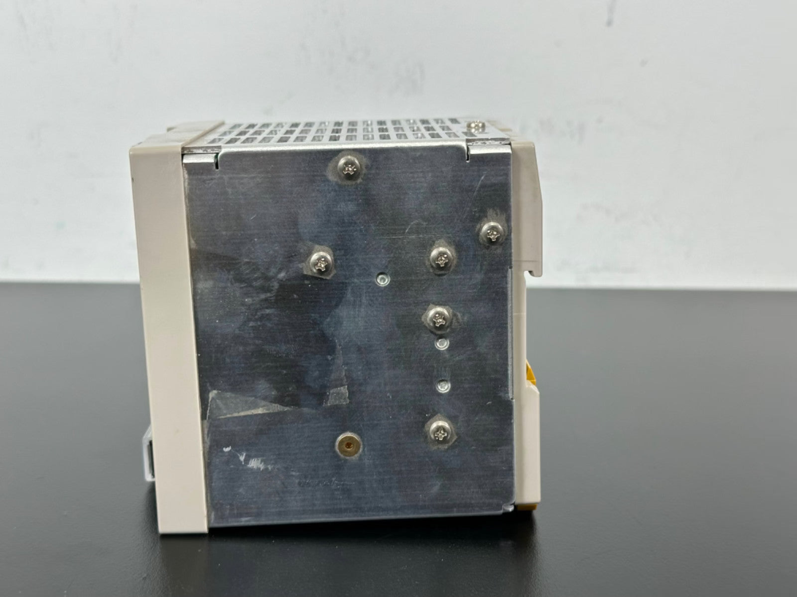 Omron S8VS 24024B DIN Rail Switching Power Supply 24V DC 10A Used2