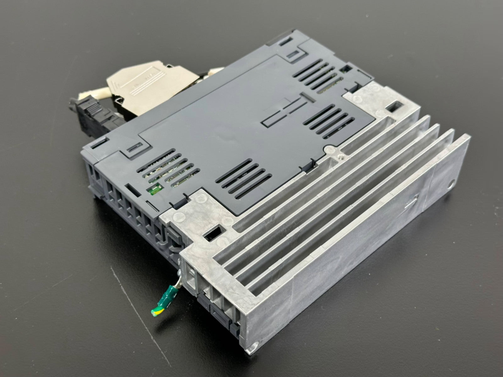 Mitsubishi Electric MR J3 20A RV035T014 AC Servo Drive 400W MR J3 Series4