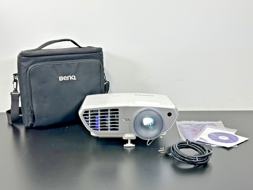 BenQ W1060 1080p DLP Home Theater Projector 2000 Lumens w/ Case Working0