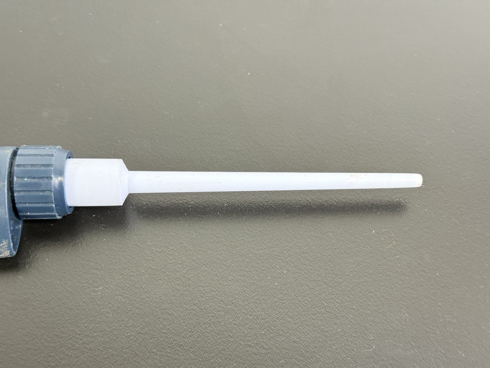 Gilson Pipetman P100 Single Channel Pipette 10 100 uL2