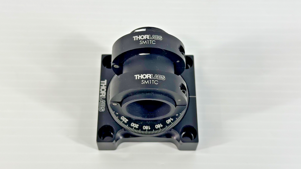 Thorlabs Manual 360° Rotation Stage w/ 2 SM1TC Lens Tube Clamps2