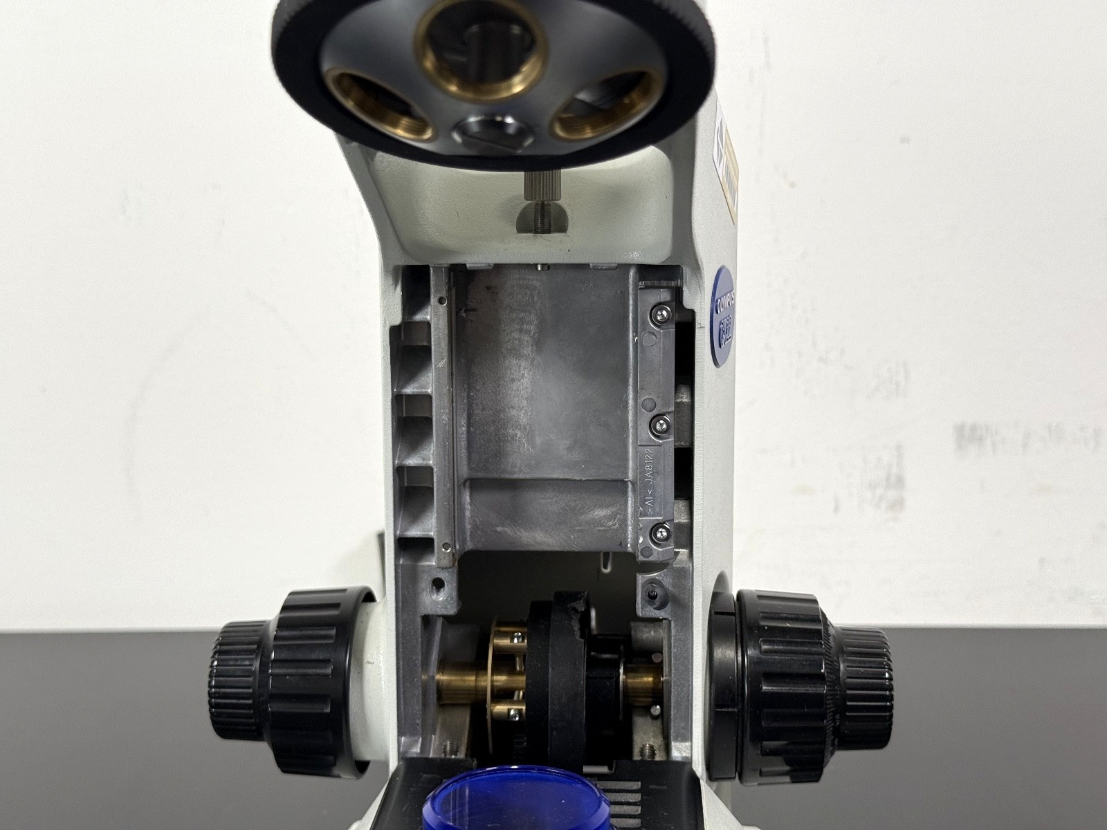 Olympus CX22LEDRFS1 Microscope No Power Missing Parts For Repair3