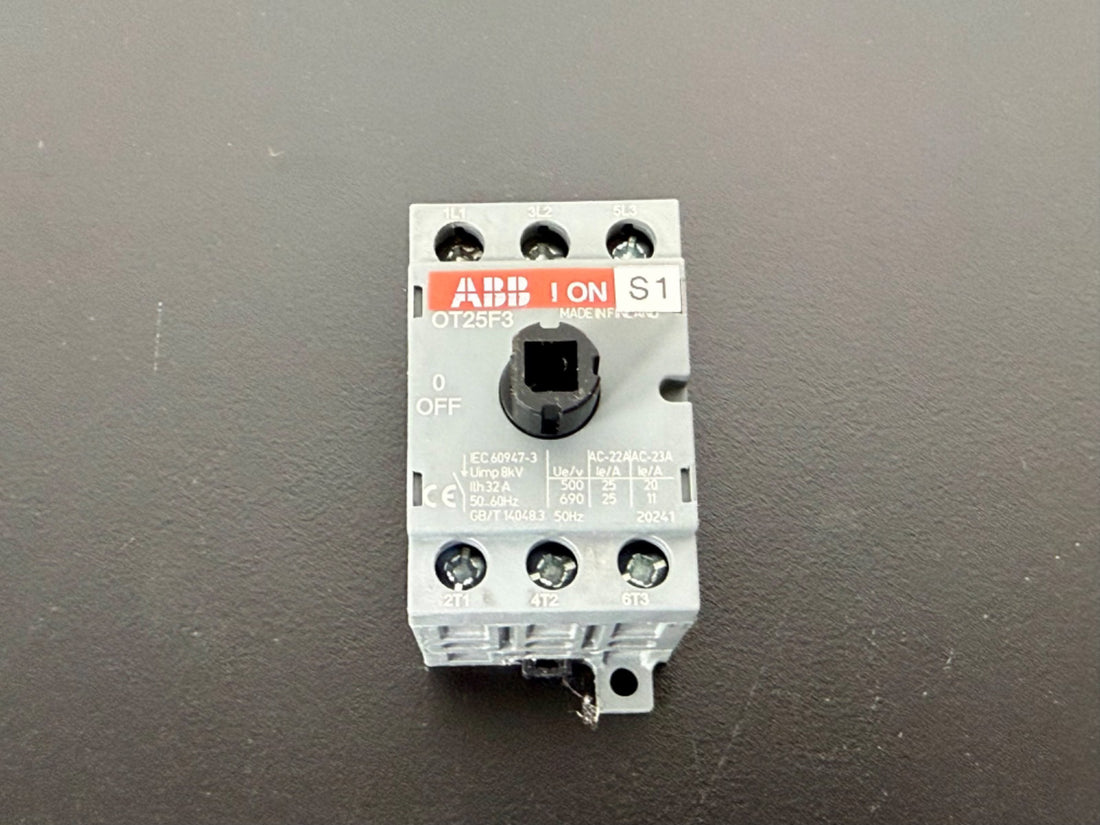 ABB OT25F3 Disconnect Switch 3 Pole 25A 600V IEC Rotary Switch0
