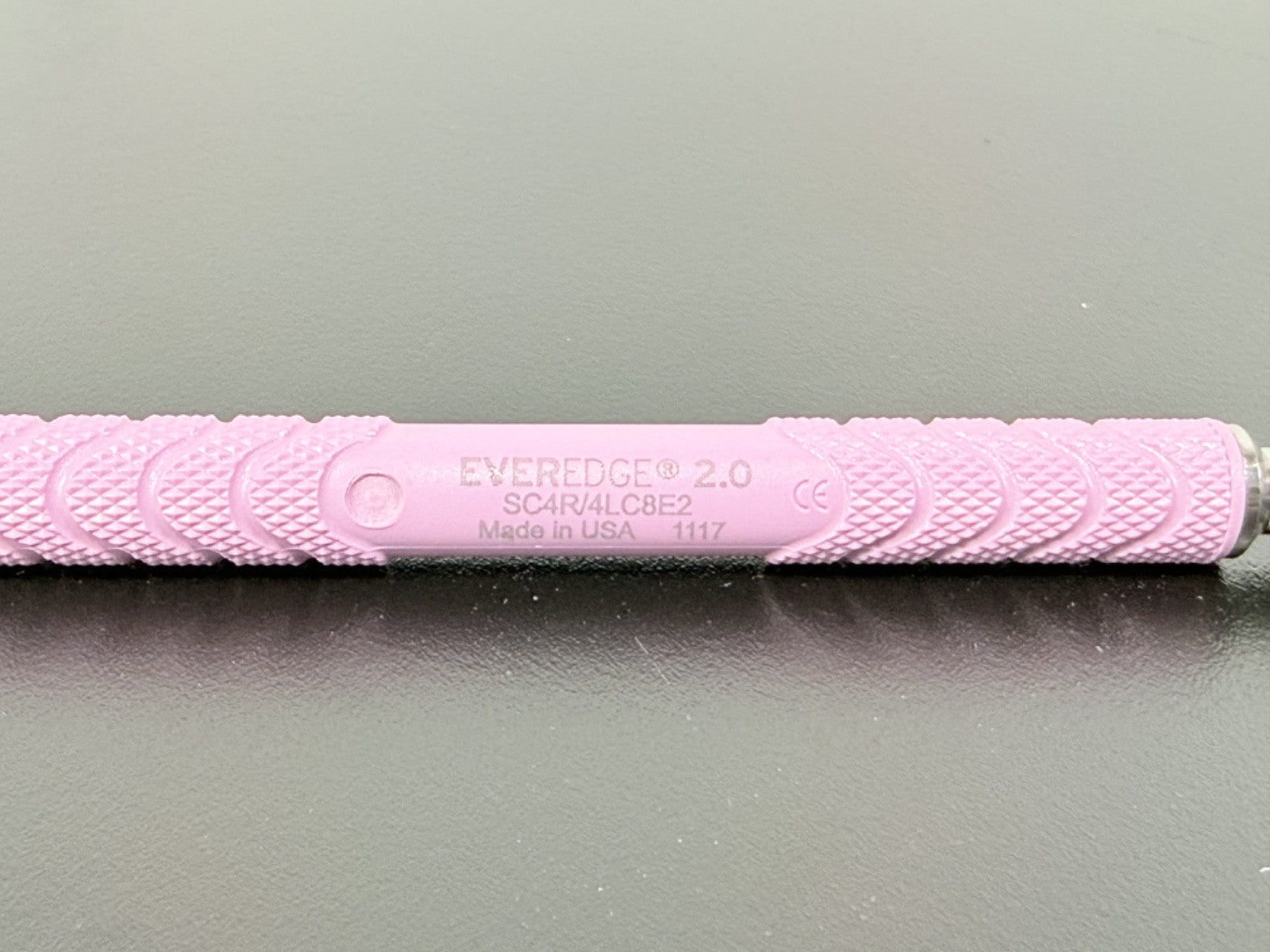 Hu Friedy EverEdge 2.0 SC4R4LC8E2 Dental Scaler Curette Pink3