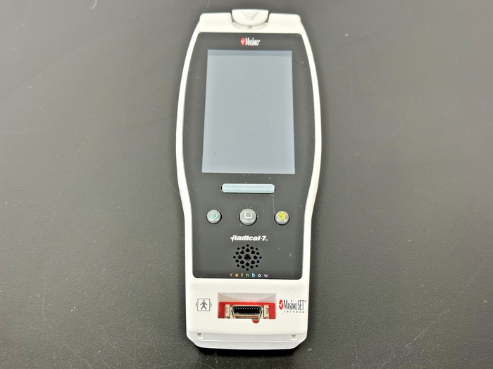 Masimo Radical 7 Rainbow SET Touchscreen Monitor Used Untested