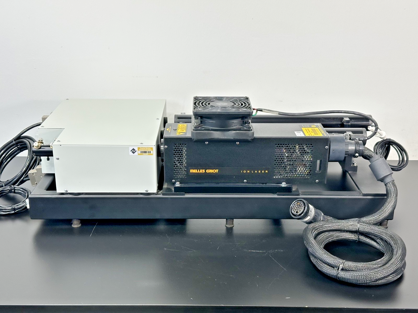 Melles Griot Laser System 05 LHP 991 05 LGP 193 Used Untested0
