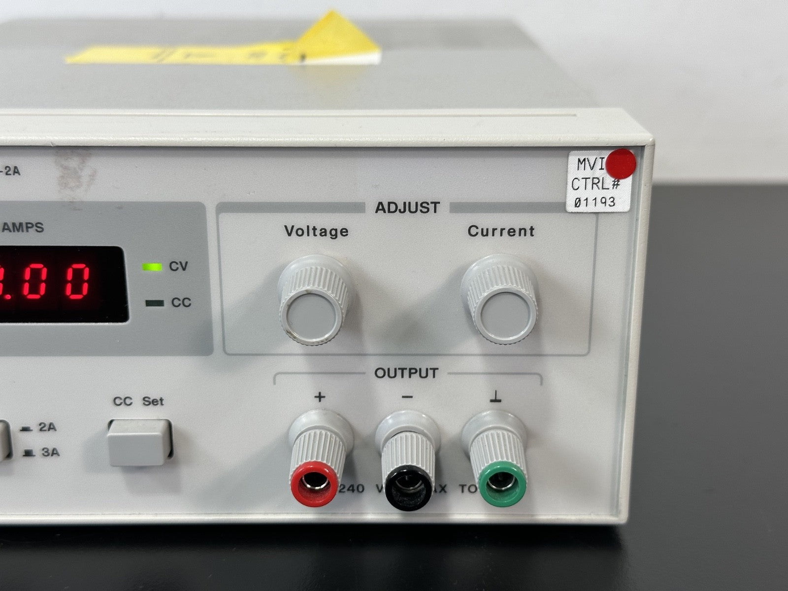 Agilent E3610A 30W Dual Range DC Bench Power Supply 8V 3A / 15V 2A Working2