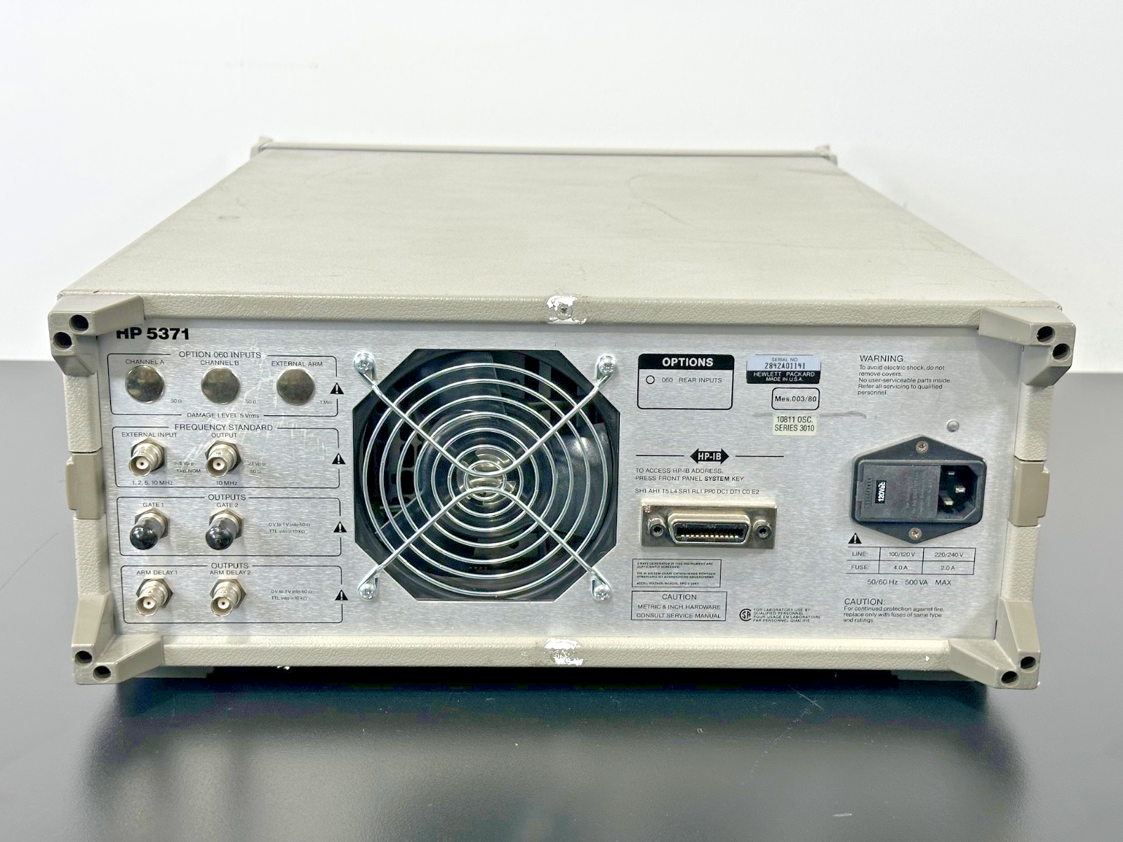 HP 5371A Frequency & Time Interval Analyzer Option 060 Powers On Working3