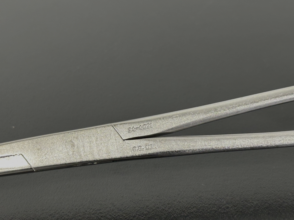 Codman 34 4091 Curved Hemostatic Forceps Medical Clamp Germany2