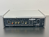 TEAC UD 501 Hi Res USB DAC DSD Headphone Amplifier Silver Working3