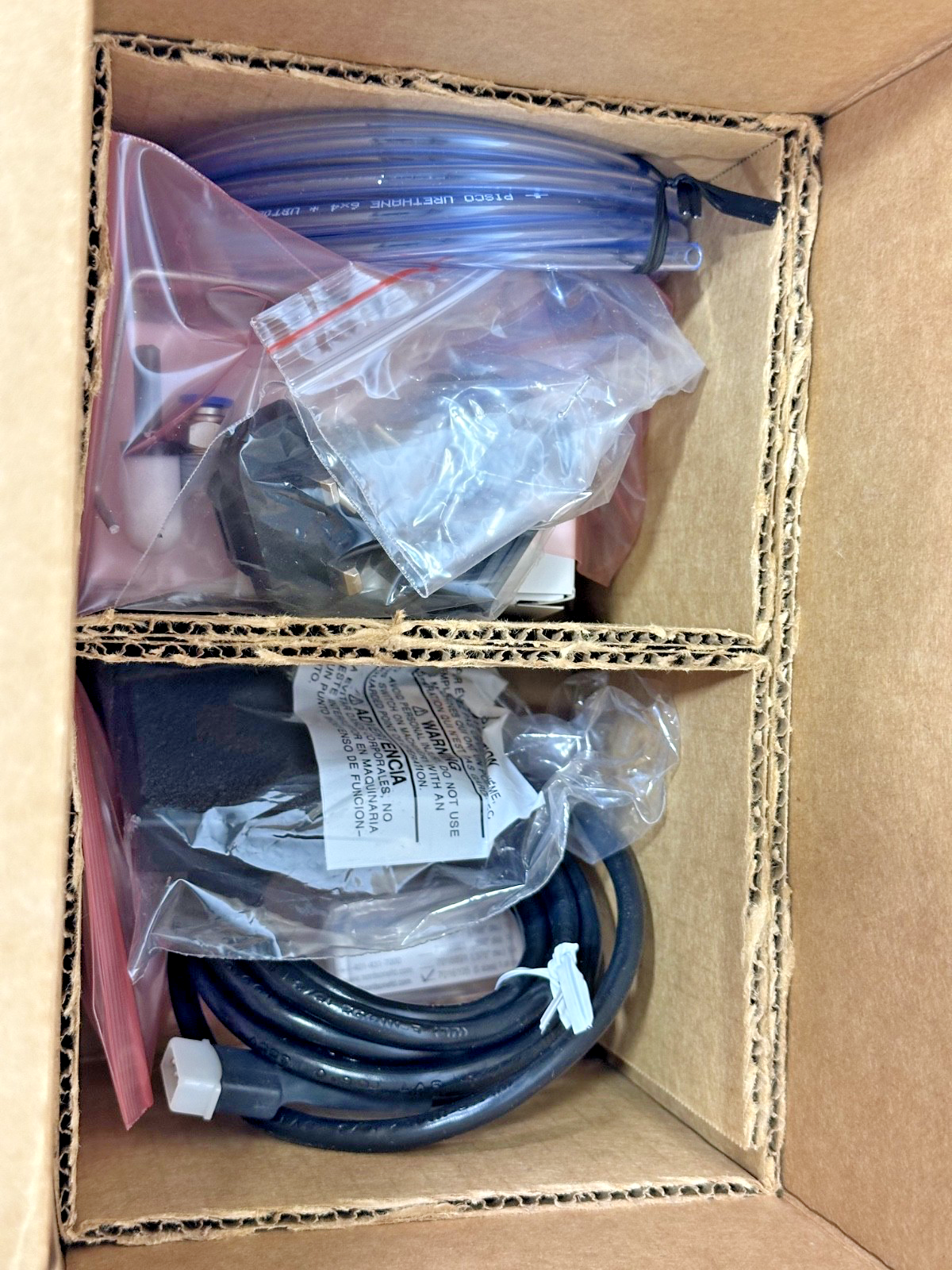 Nordson EFD ProcessMate 100 Vacuum Pickup Pen System Open Box2